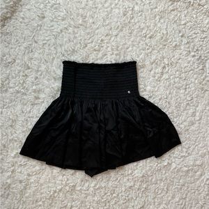 Natural Life Skort Black